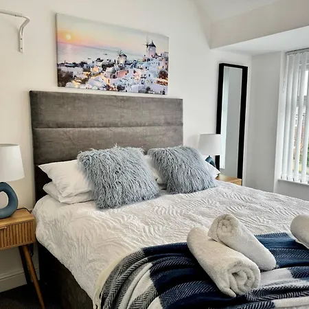 Orchid House 1 Luxury Cosy 3 Bdr By Altoluxo Short Lets Serviced With Free Wifi & Parking Сasa de vacaciones Bristol