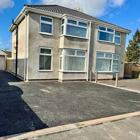 Orchid House 1 Luxury Cosy 3 Bdr By Altoluxo Short Lets Serviced With Free Wifi & Parking Dom wakacyjny *