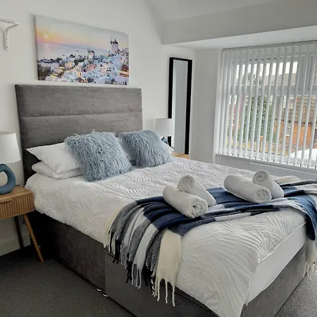 Orchid House 1 Luxury Cosy 3 Bdr By Altoluxo Short Lets Serviced With Free Wifi & Parking * Bristol